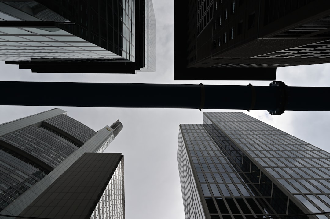 Wie stoppe ich eine Lohnpfändung in Frankfurt?